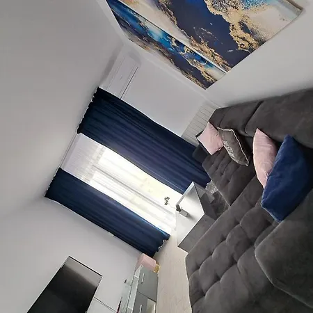 Apartment M&a Mamaianord *